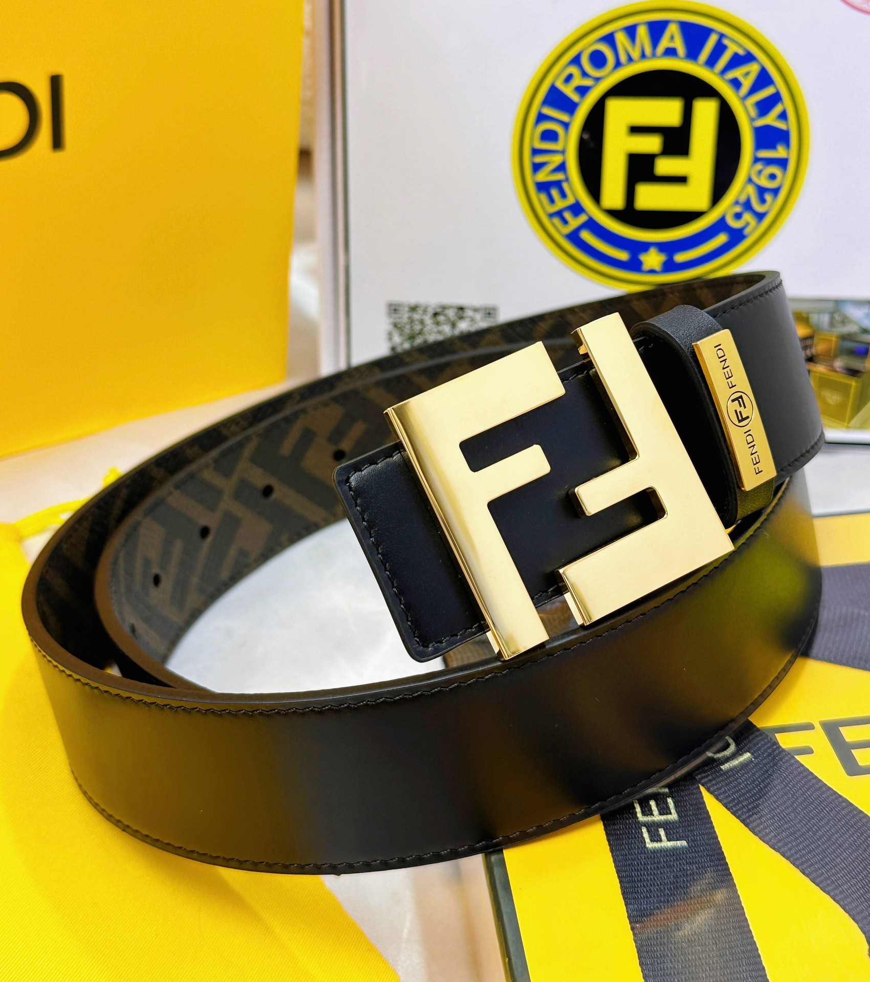 Fendi Leather Belts 1:1 Mirror Version