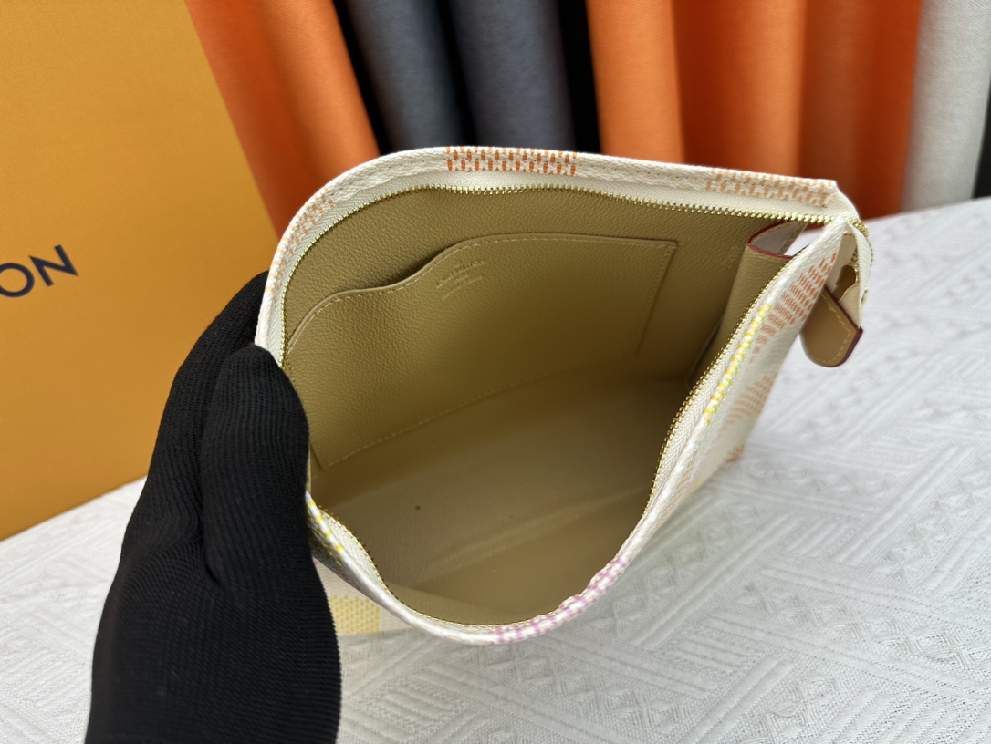 Louis Vuitton Toiletry Bag M40446 M61692 M47542 Shoulder Bag Handbag