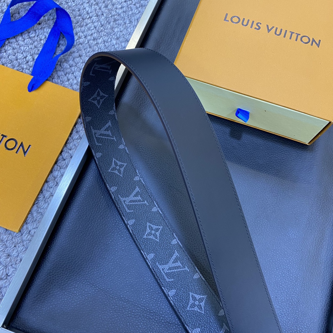 Louis Vuitton LV Leather Belts 1:1 Mirror Version