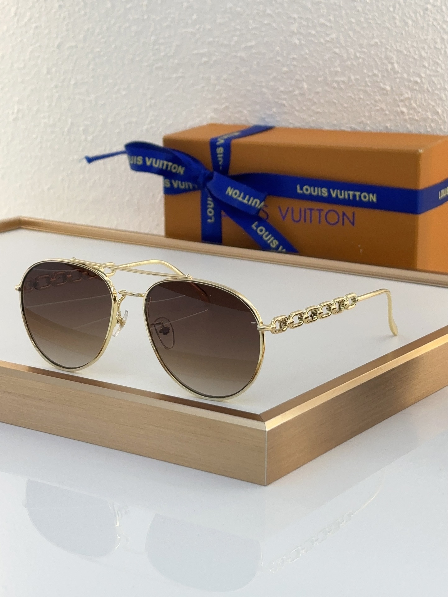 Louis Vuitton LV Sunglasses