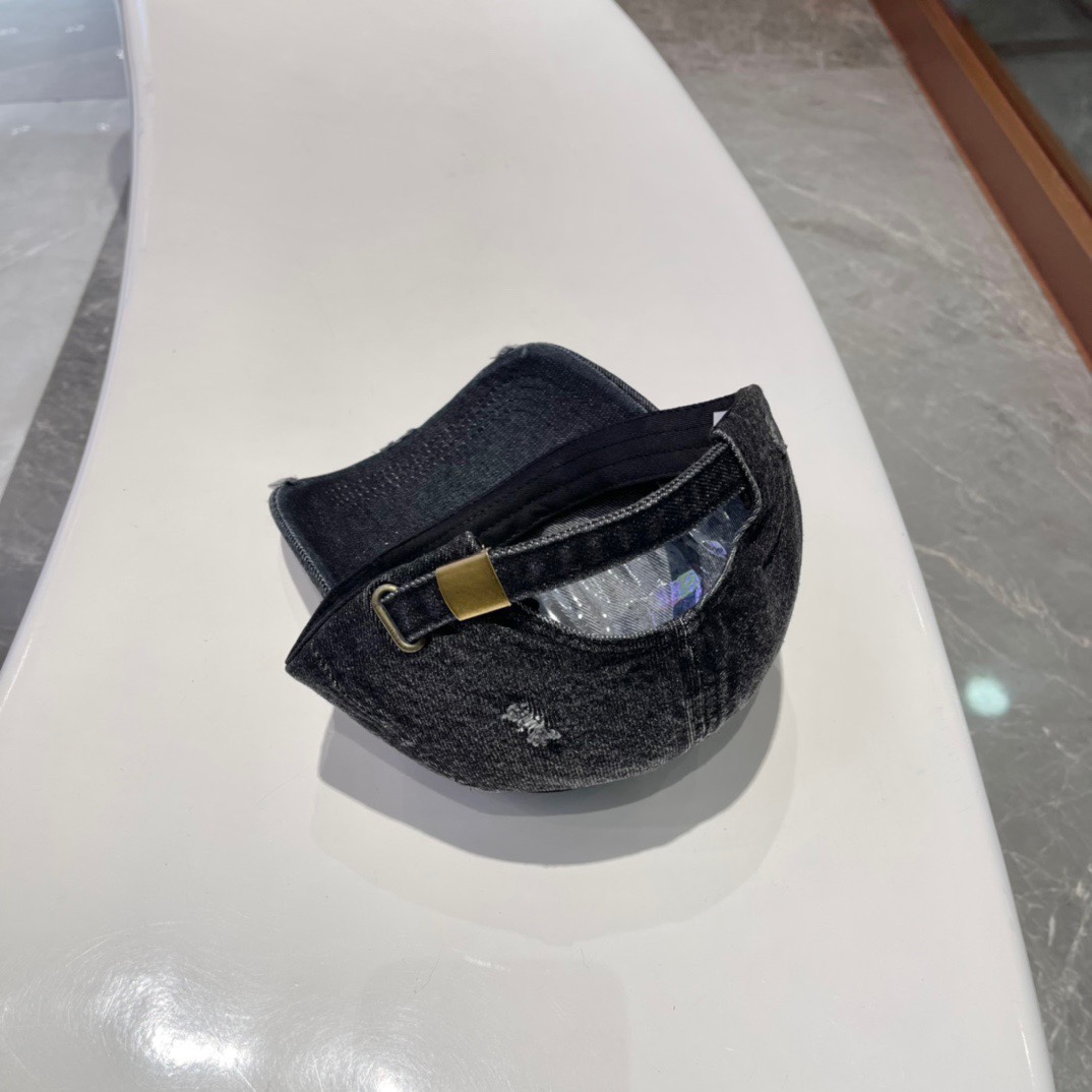 Chanel Hats(Replica)