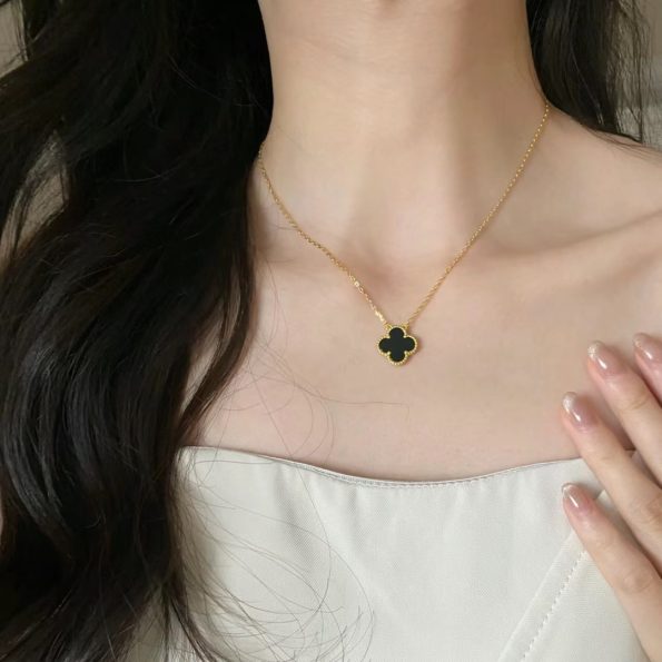 Van Cleef Necklace Dupe, Black Clover Leaf Necklace