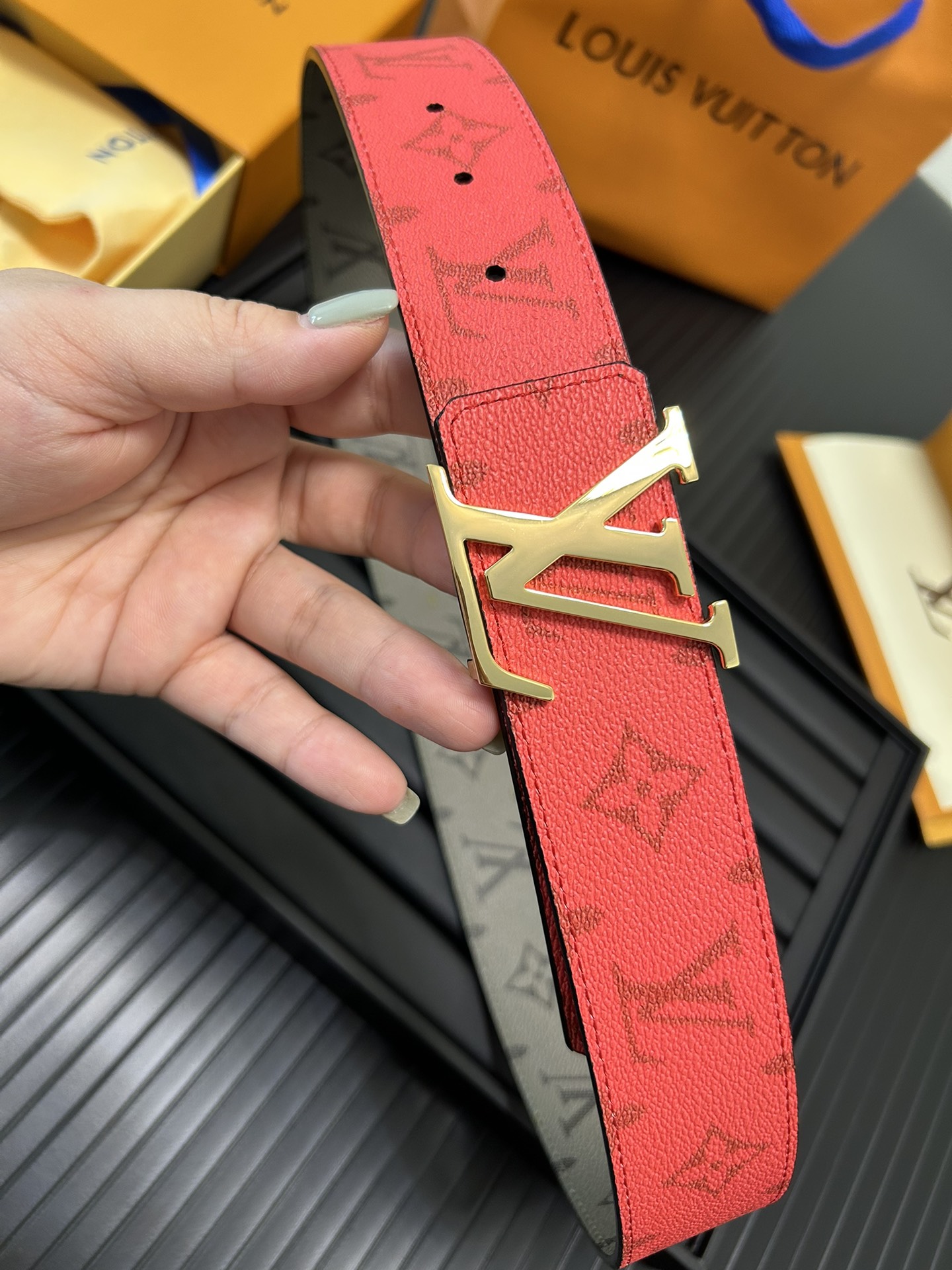 Louis Vuitton LV Leather Belts 1:1 Mirror Version