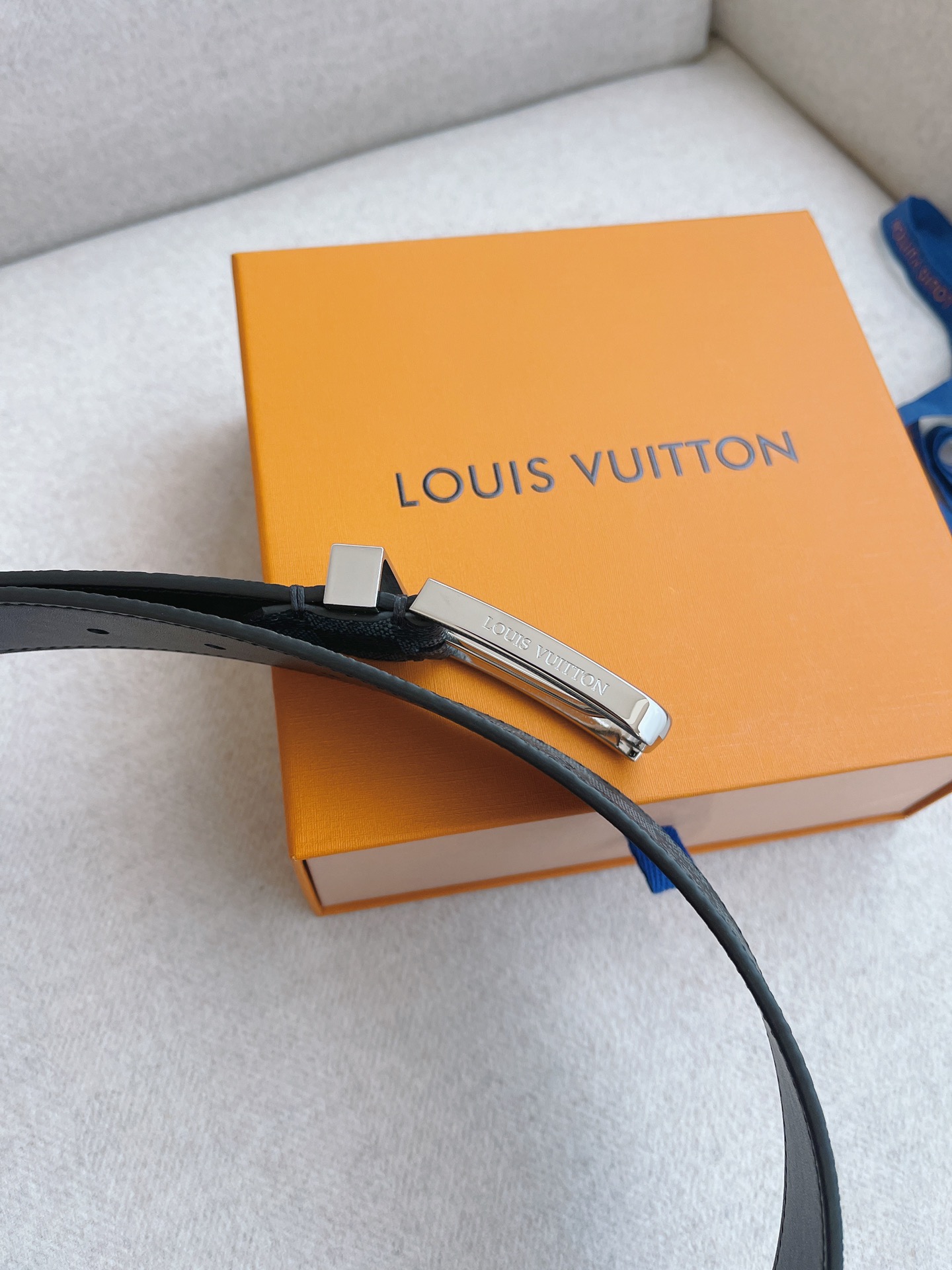 Louis Vuitton LV Leather Belts 1:1 Mirror Version