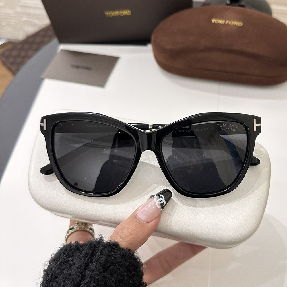 Tom Ford Fashion Sunglasses Top Quality（Replica）