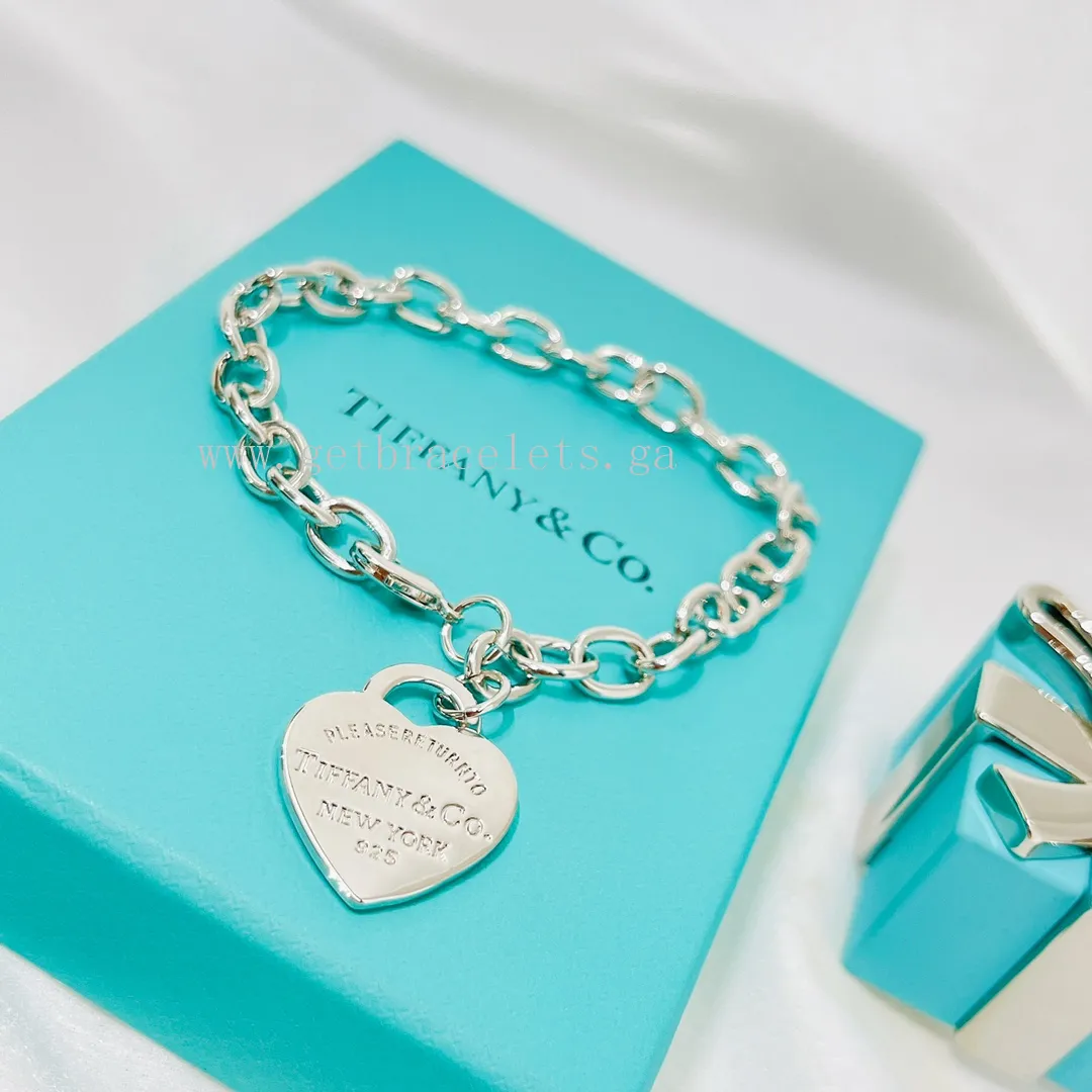 Return to Tiffany Heart Tag Charm Bracelet in Silver