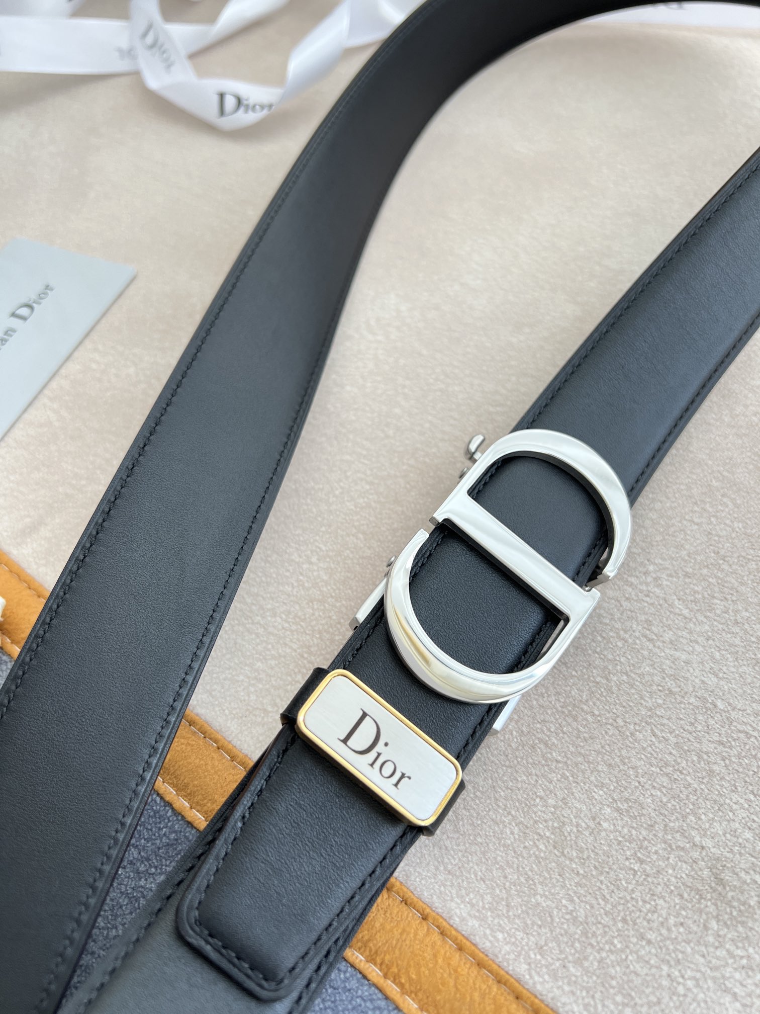 Dior Leather Belts 1:1 Mirror Version