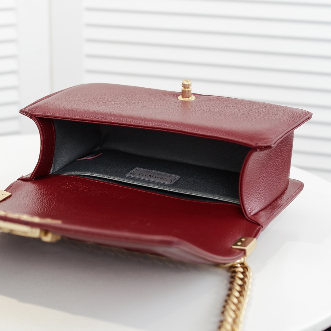 Chanel Leboy litchi or lychee pattern Shoulder Bag Handbag