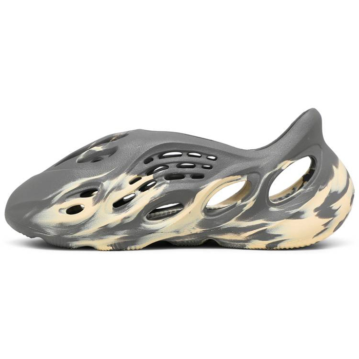 Yeezy Foam Runner MXT Moon Grey GV7904