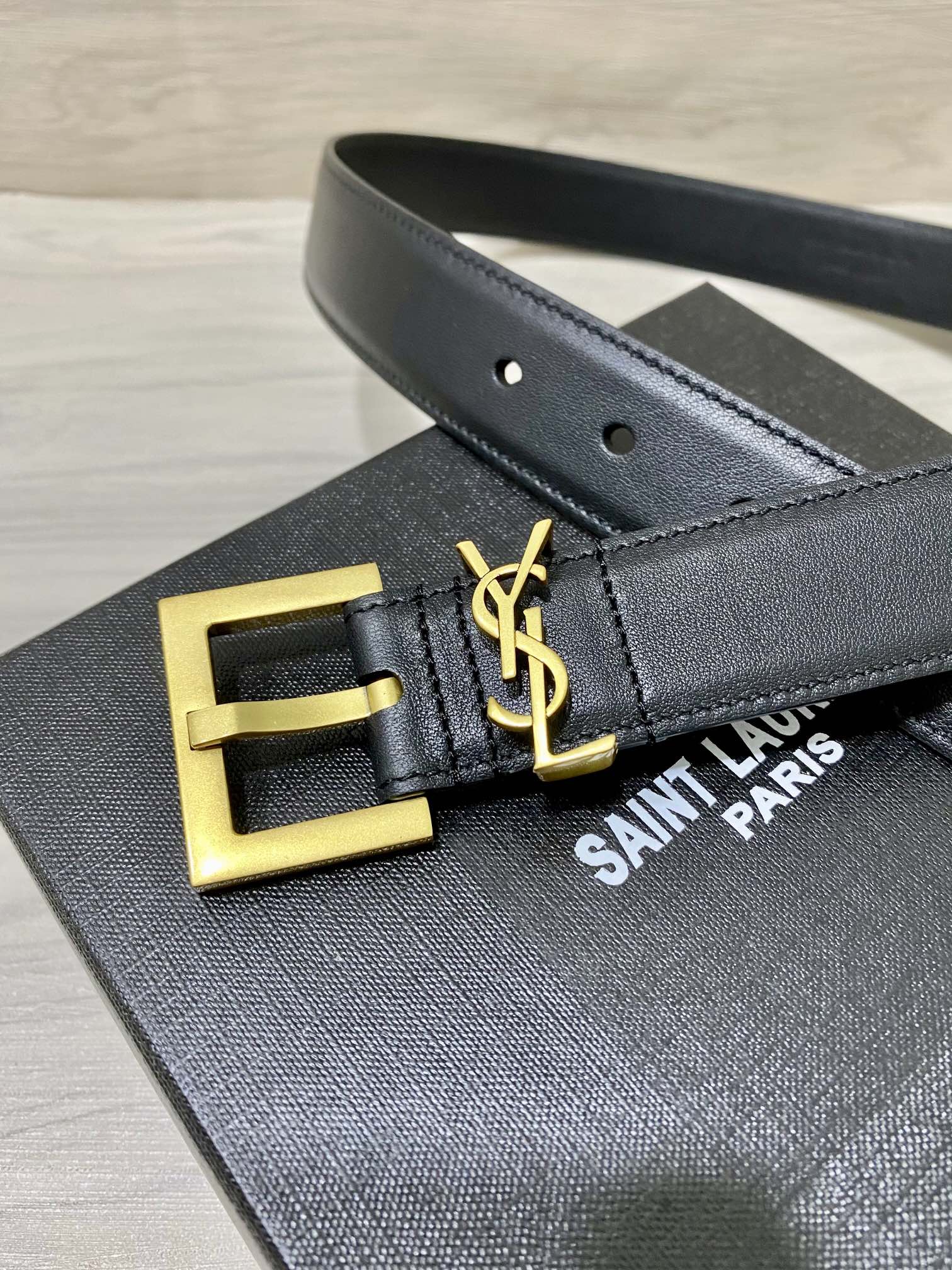 YSL Saint Laurent Leather Belts 1:1 Mirror Version