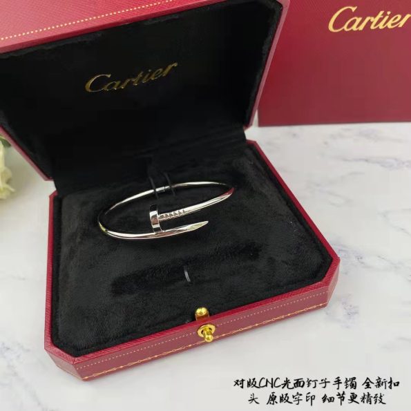 Nail Bracelet Dupe, no Diamonds