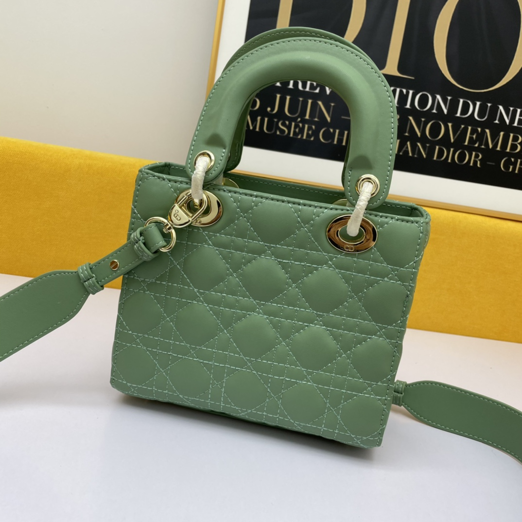 Dior The LADY D-LITE Bag AAA Quality