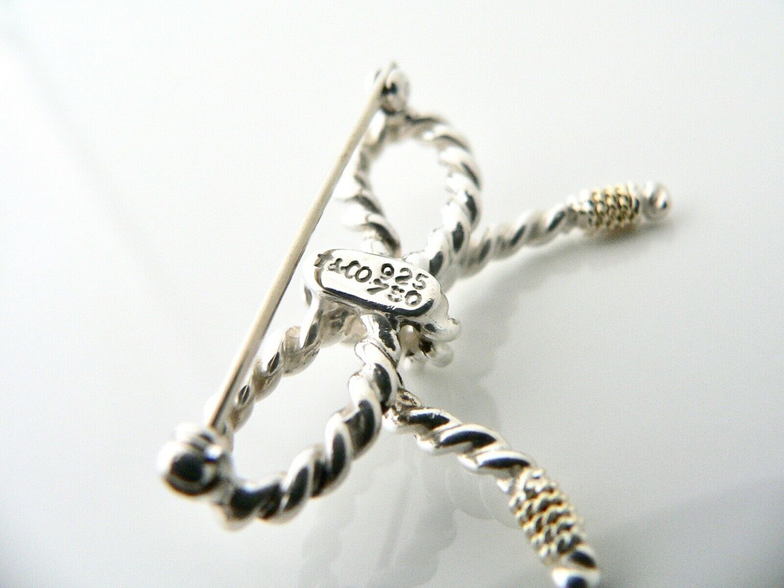 Tiffany & Co Ribbon Pin Textured Twisted Brooch Silver 18K Gold Love Gift Rare