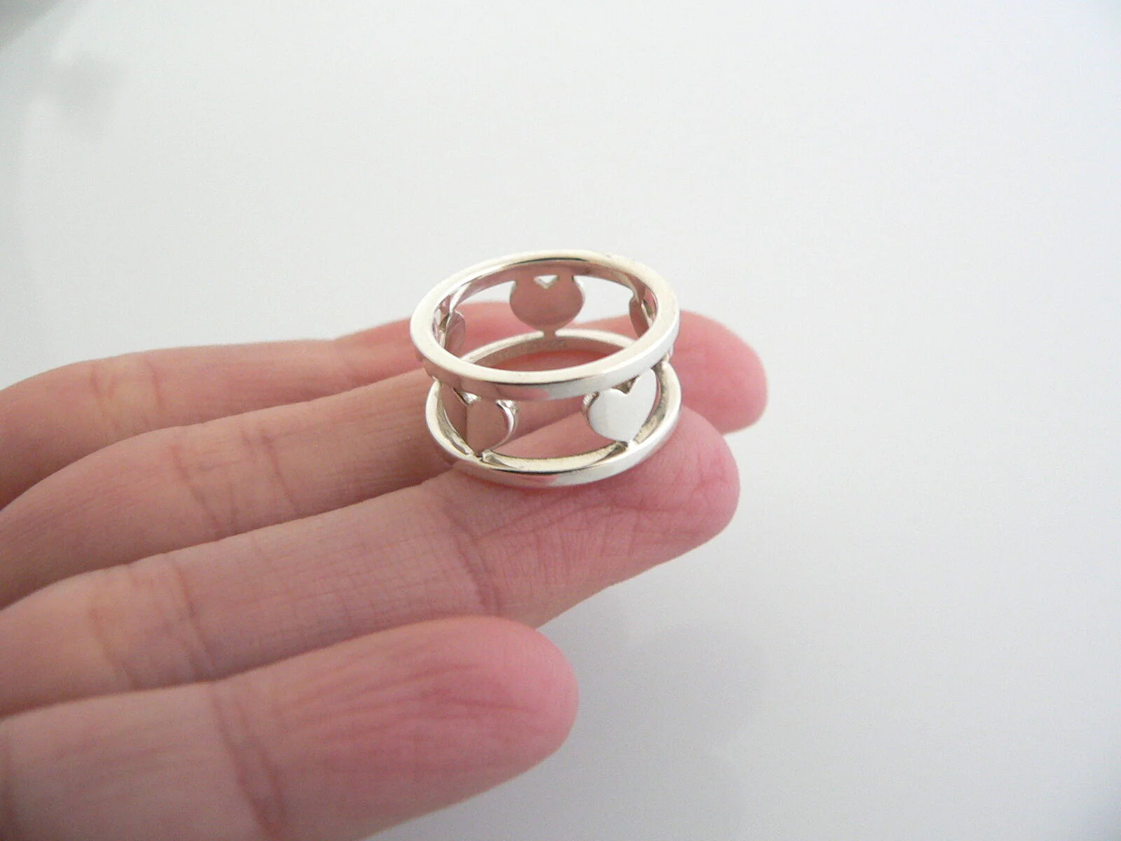 Tiffany & Co Silver Heart Bar Ring Band Sz 5 Rare Gift Love Statement
