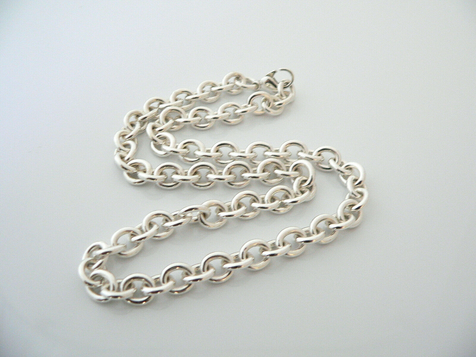 Tiffany & Co Silver Link Necklace Pendant Charm Chain Gift Love Statement Thick