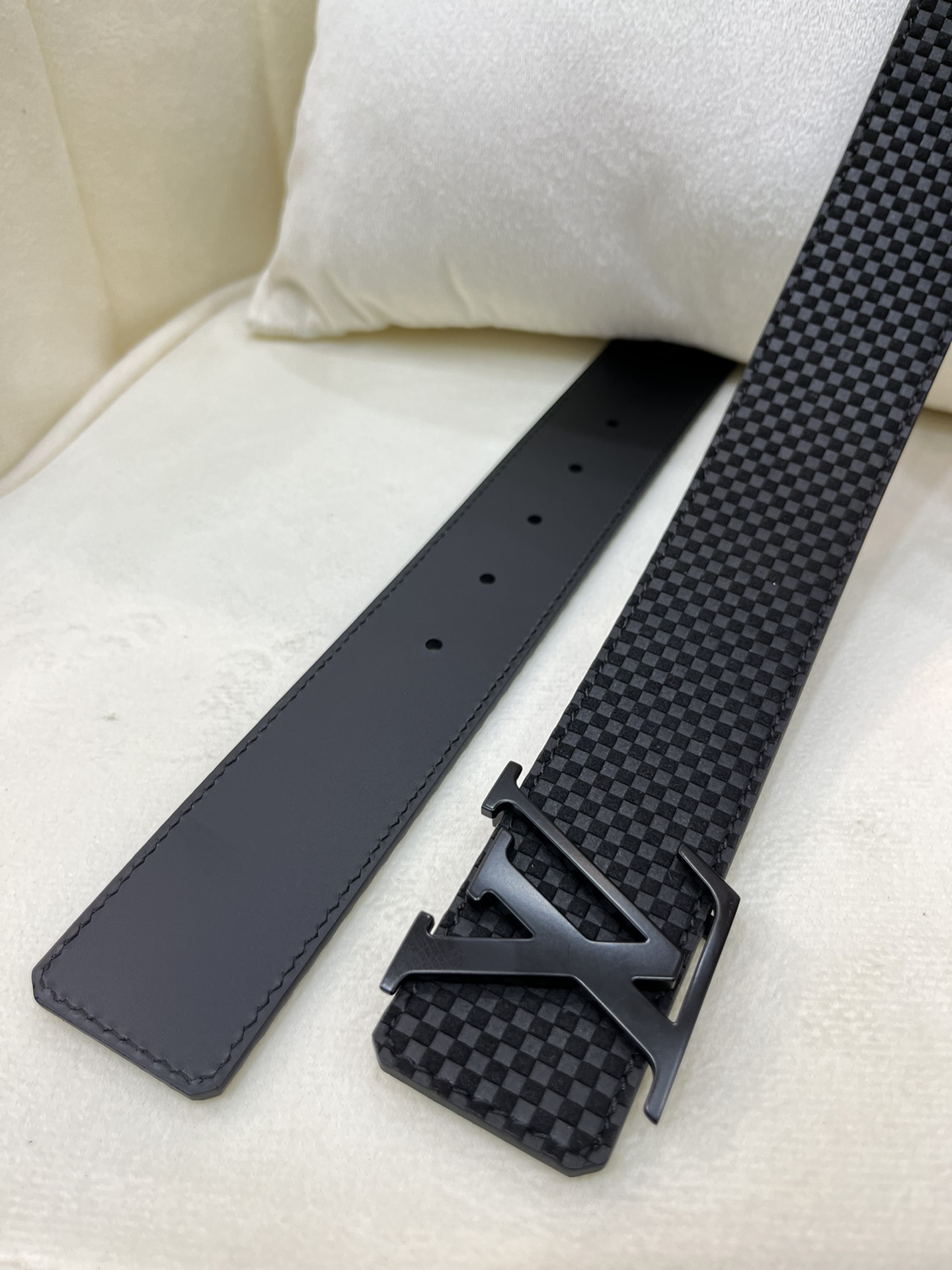 Louis Vuitton LV Leather Belts 1:1 Mirror Version