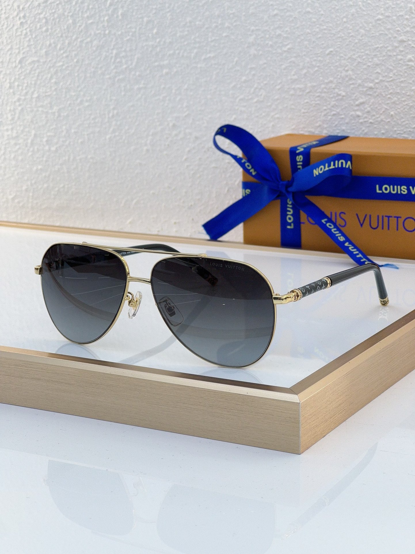 Louis Vuitton LV Sunglasses