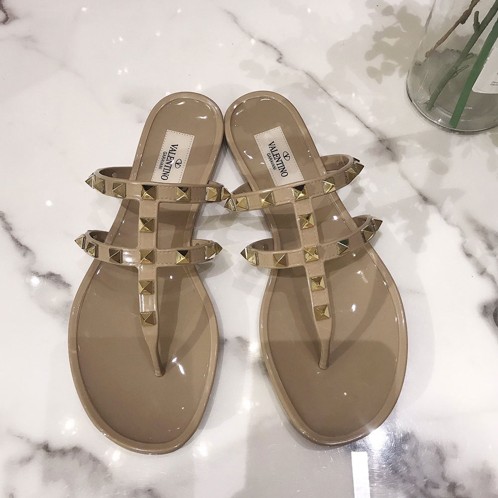 Valentino Rockstud Rubber Flat Flip Flops Slide Sandal(Replica)
