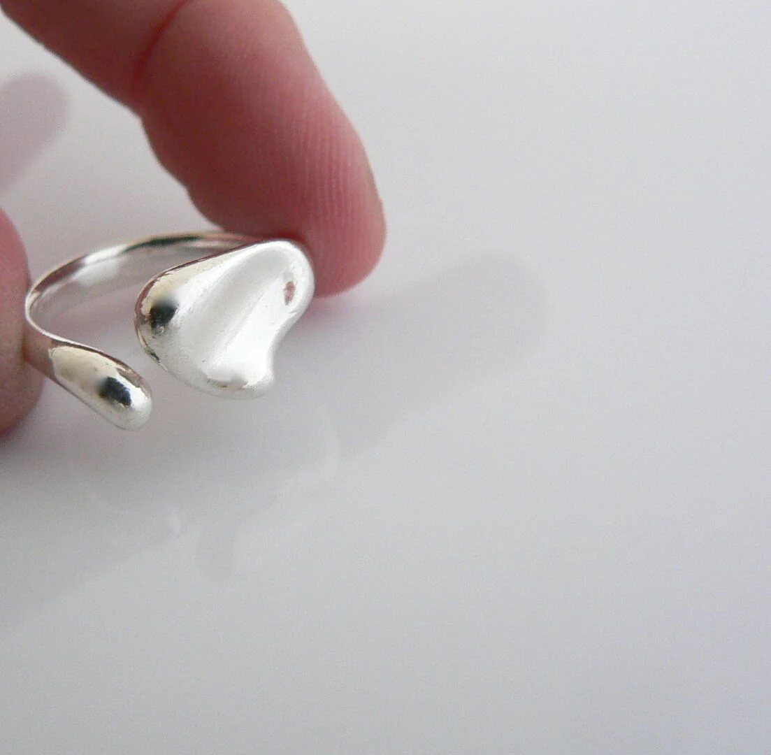 Tiffany & Co Silver Peretti Full Heart Ring Band Sz 6.5 Gift Love Statement