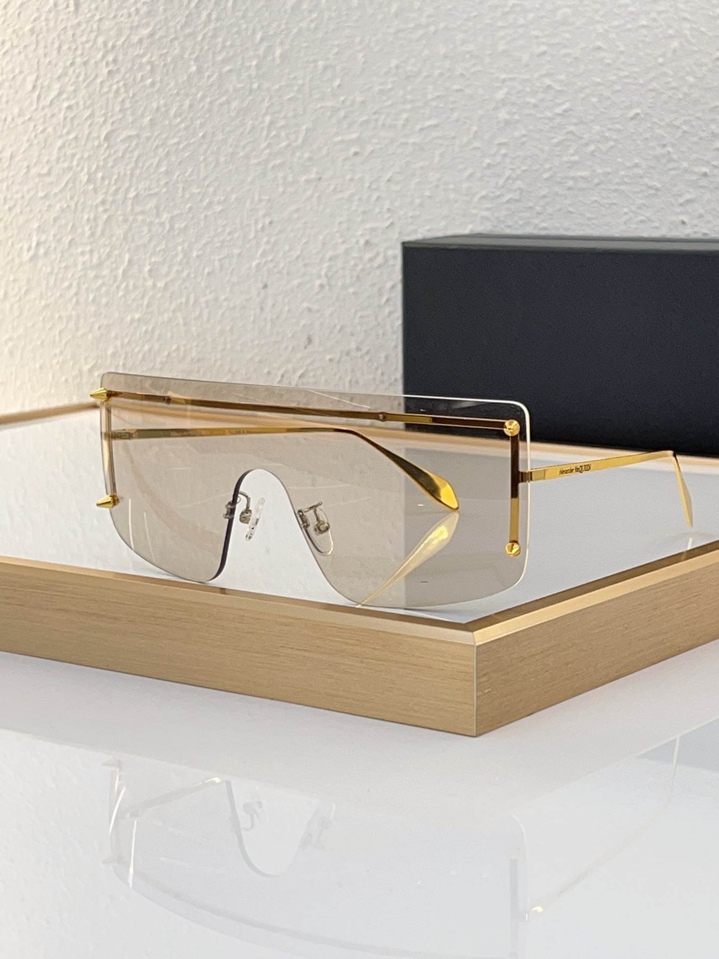 Alexander McQueen Sunglasses