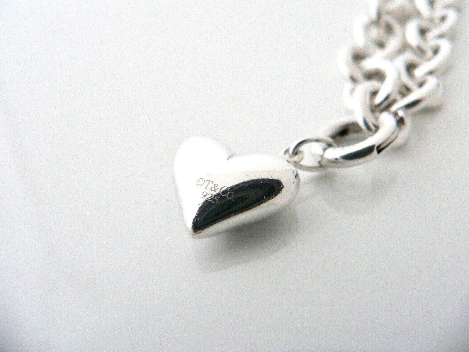 Tiffany & Co Diamonds Heart Bracelet Bangle Chain Clasp Gemstone Love Gift Pouch