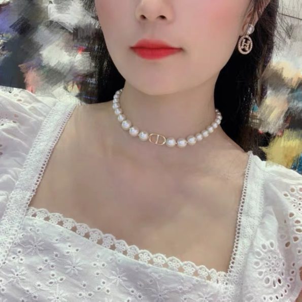 Pearl Necklace Dupe