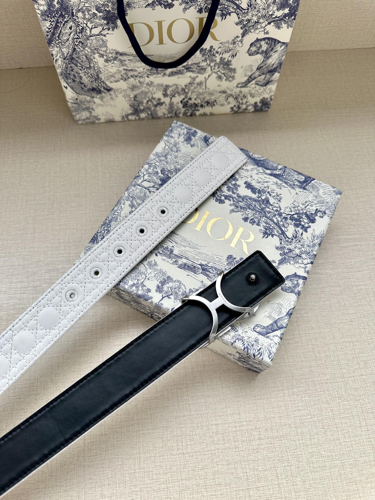 Dior Leather Belts 1:1 Mirror Version