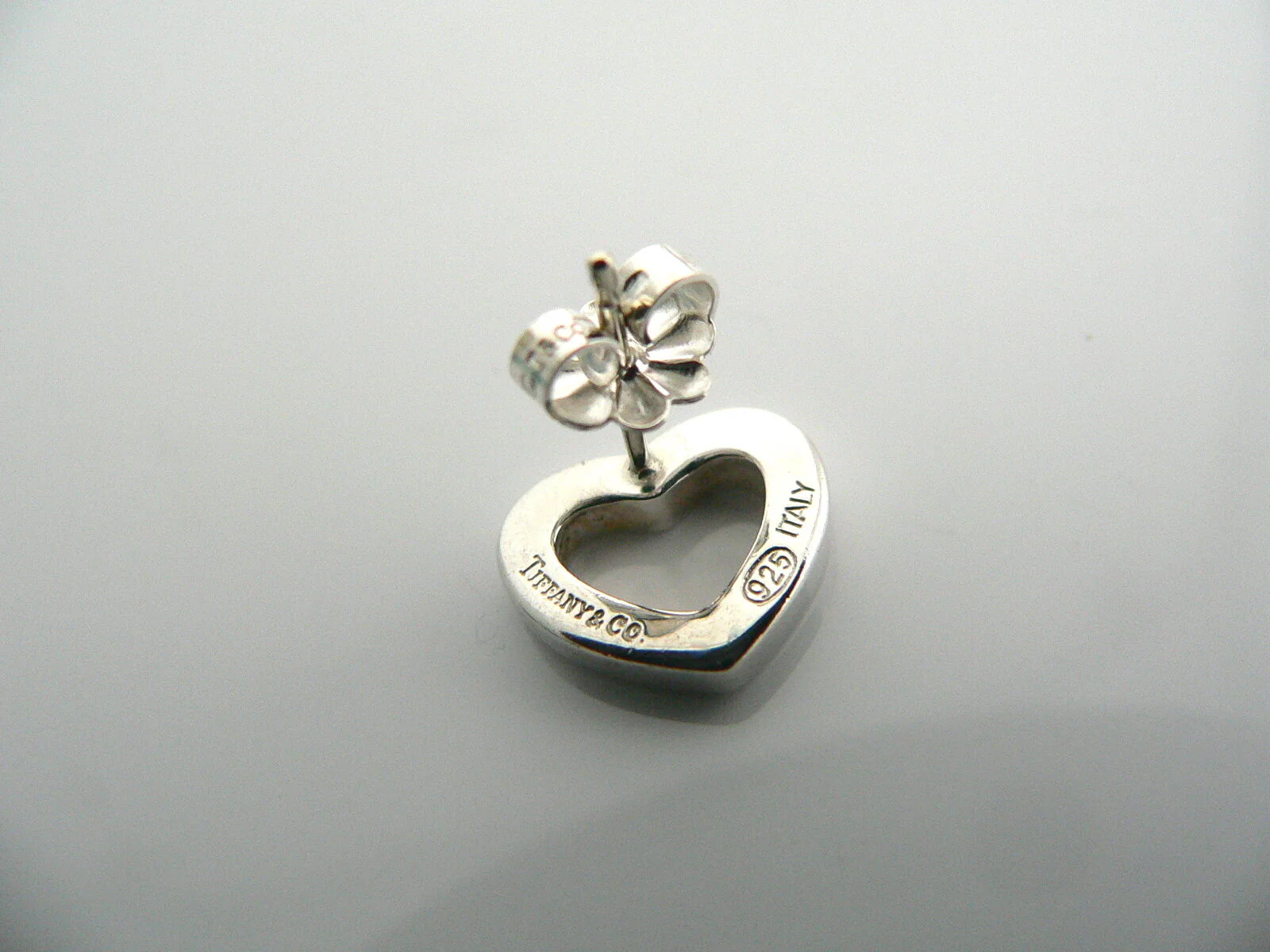 Tiffany & Co Heart Earrings Silver Open Studs Gift Love Peretti Statement T CO