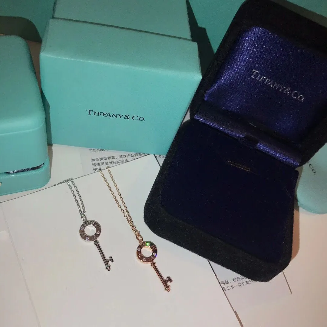 2021 Tiffany Keys Atlas Rose Gold Pierced Key Pendant Necklace For Toned UK Price
