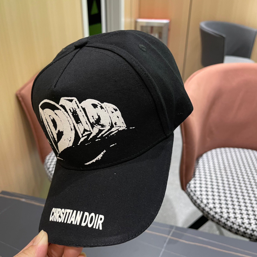 Dior Hats(Replica)