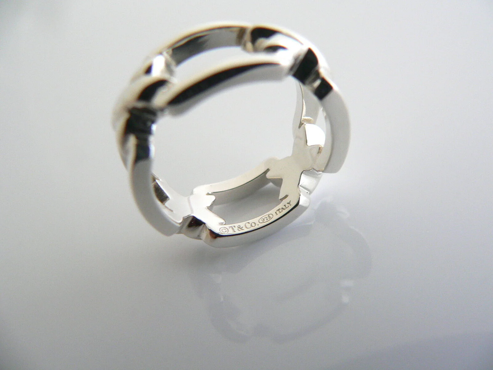 Tiffany & Co Silver Signature X Ring Link Band Sz 5 Mint Gift Love Statement Art