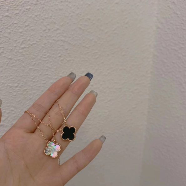 Van Cleef Necklace Dupe, Grey Clover Necklace, Gold & Rose Gold