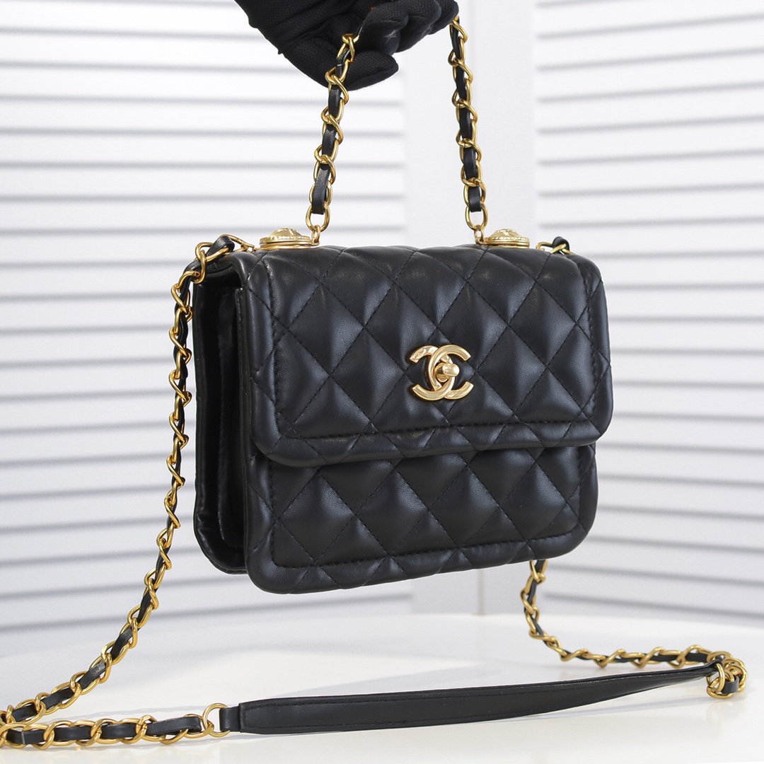 Chanel CF Shoulder Bag Handbag