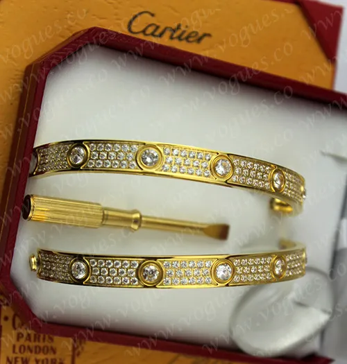 Cartier Love Bracelet Diamond-Paved Yellow Gold Diamonds N6035017
