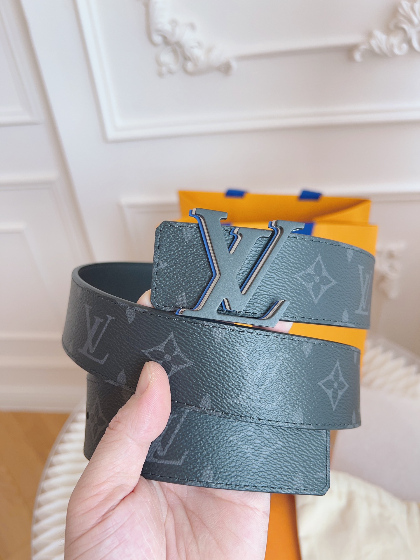 Louis Vuitton LV Leather Belts 1:1 Mirror Version