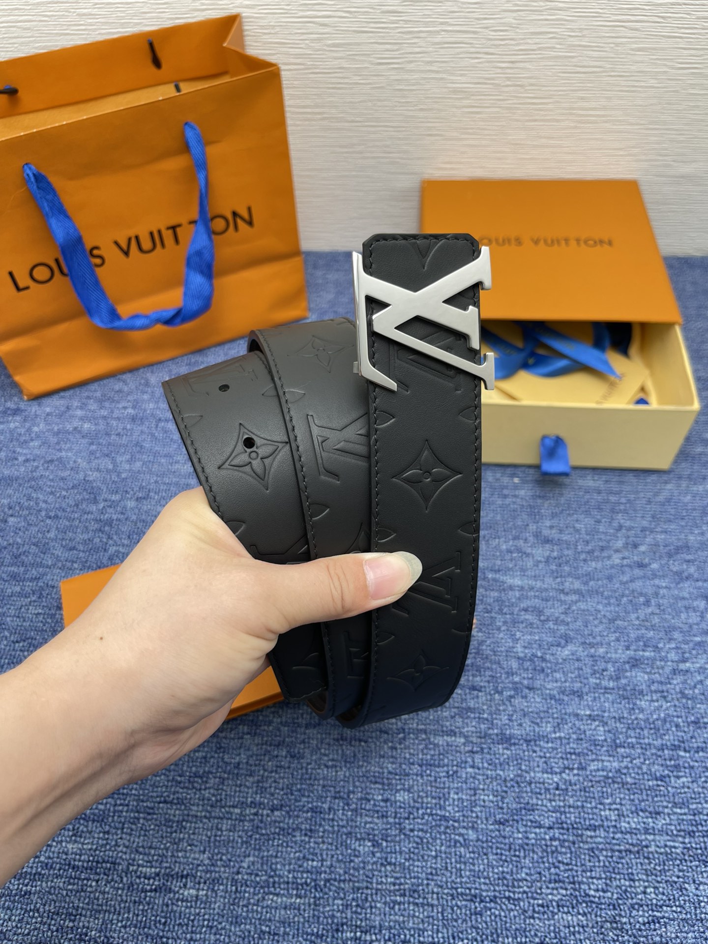 Louis Vuitton LV Leather Belts 1:1 Mirror Version
