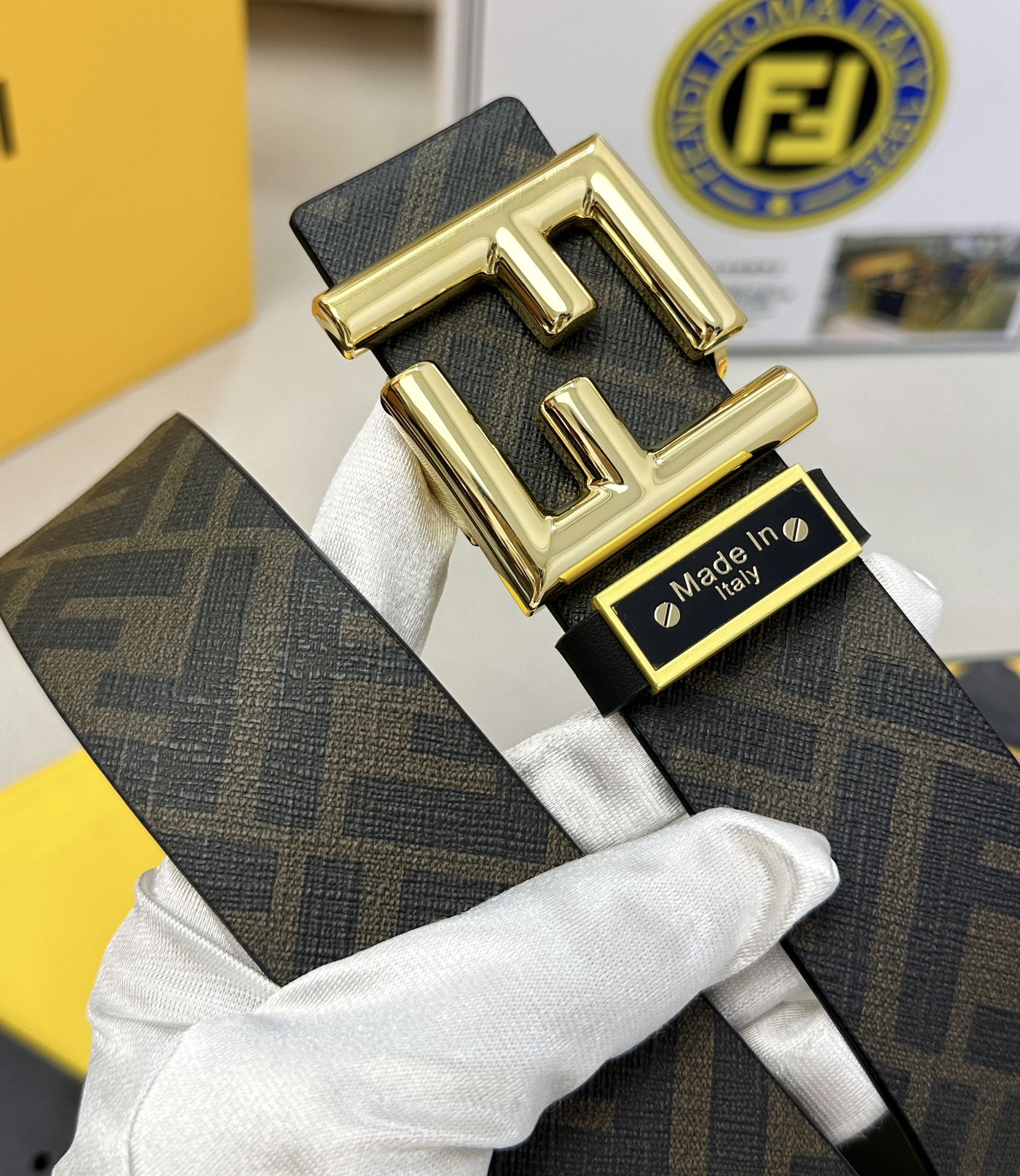 Fendi Leather Belts 1:1 Mirror Version