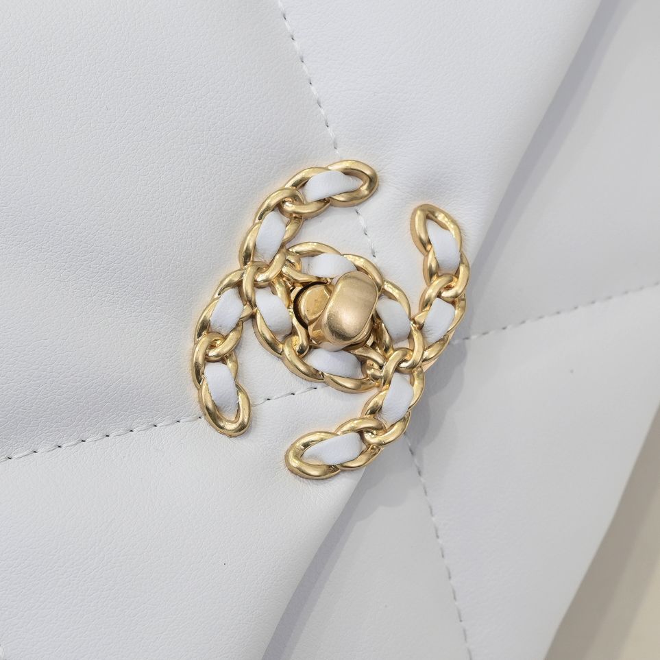 Chanel Lambskin Quilted Large19 Flap Shoulder Bag Handbag