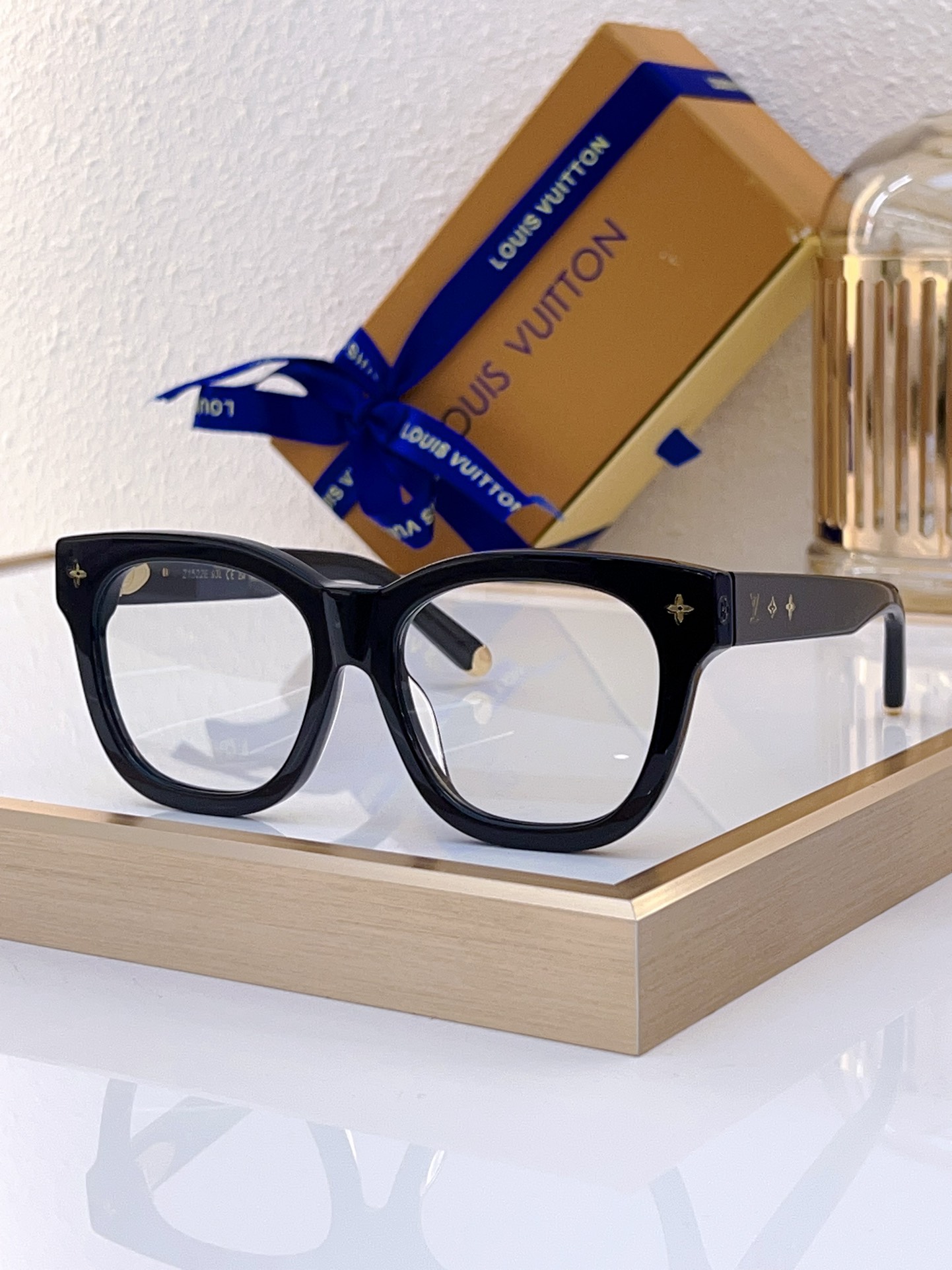 Louis Vuitton LV Sunglasses