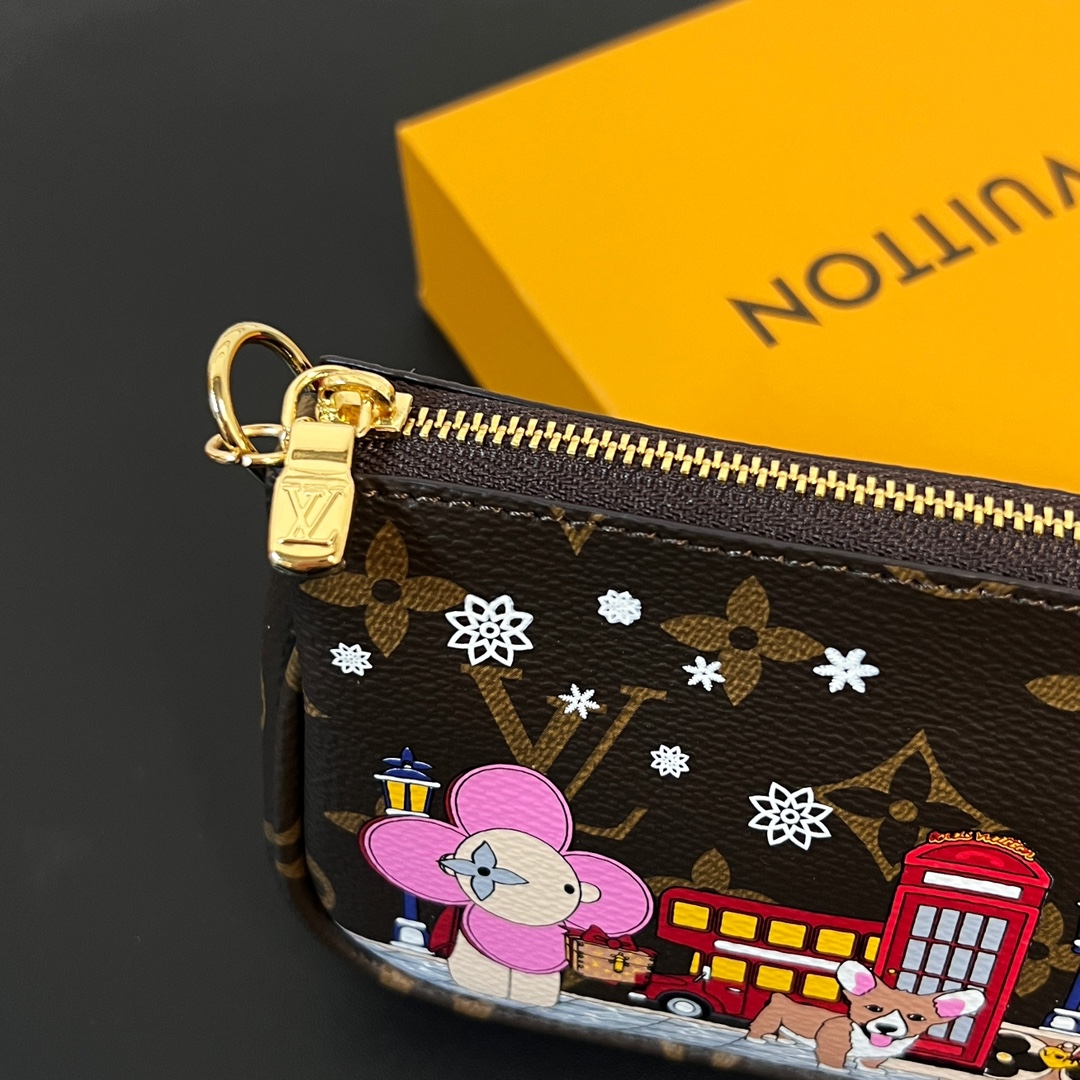 Louis Vuitton Multi Pochette Accessories Mini Bag Purse