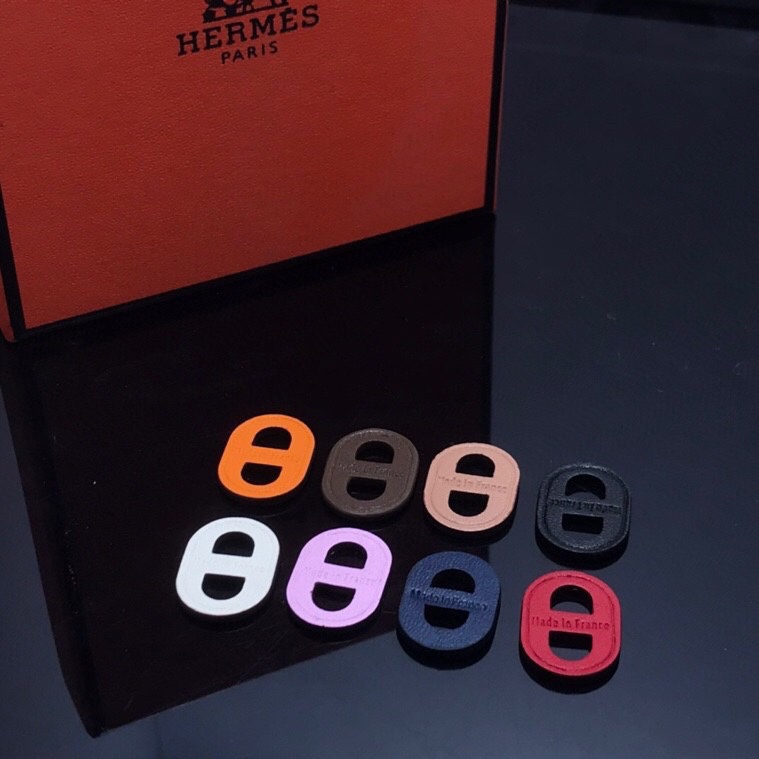 Double Pig Nose Necklace, One Cowhide Pig Nose