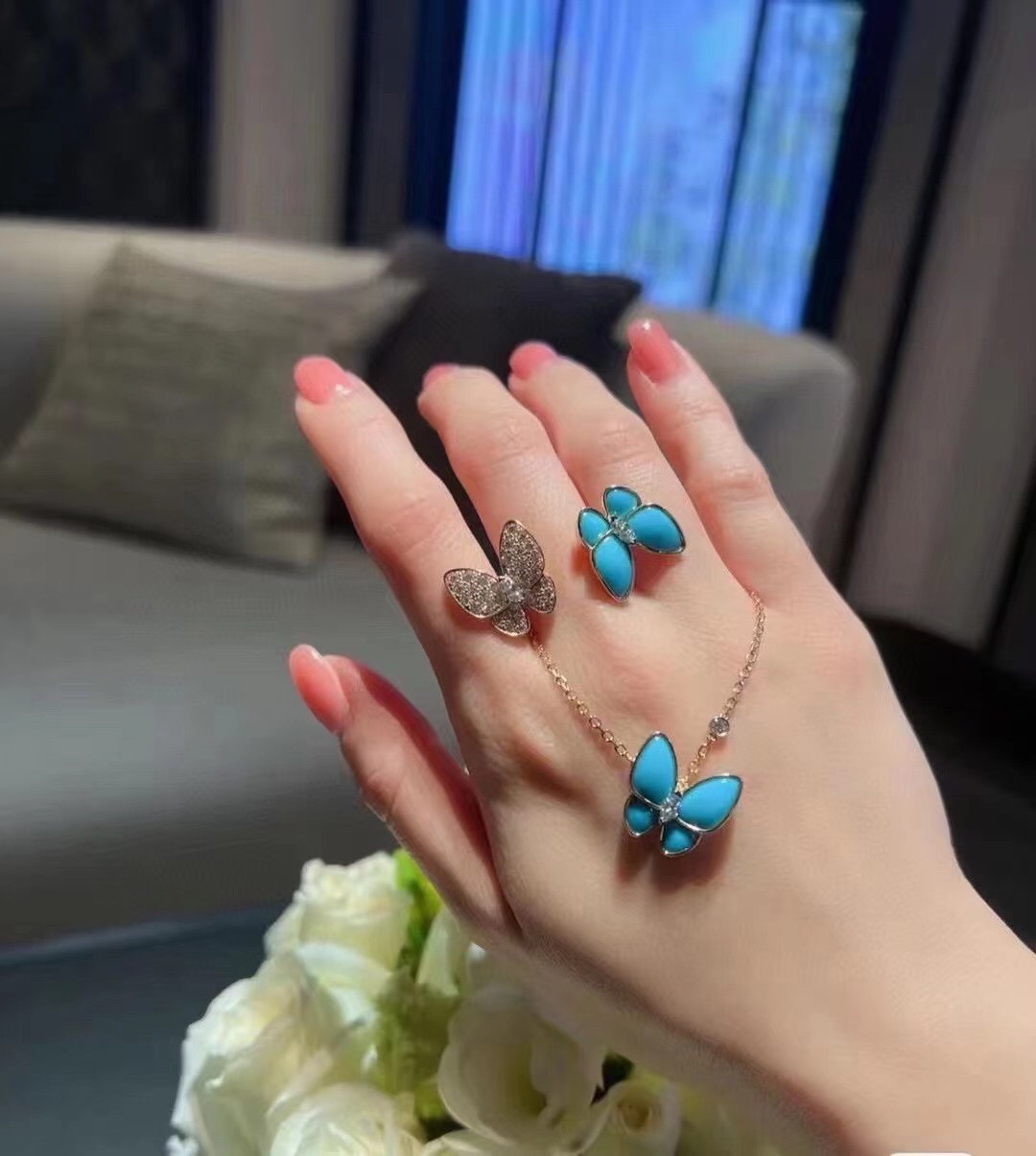 Van Cleef & Arpels Blue Butterfly & Full Diamond Butterfly Ring, Two Butterfly Between the Finger ring