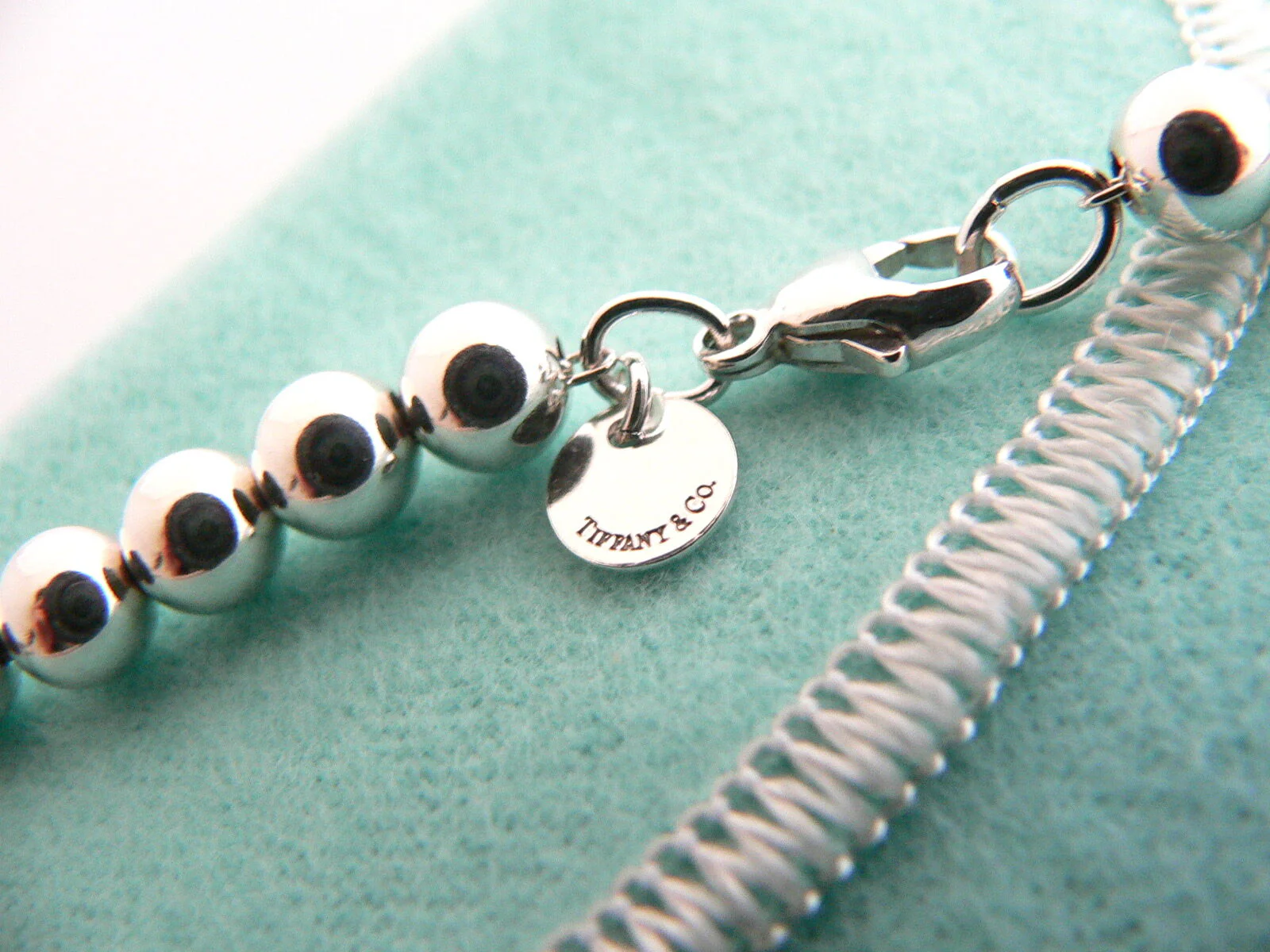 Tiffany & Co Graduated Ball Bead Necklace Chain Pendant Excellent Silver Gift