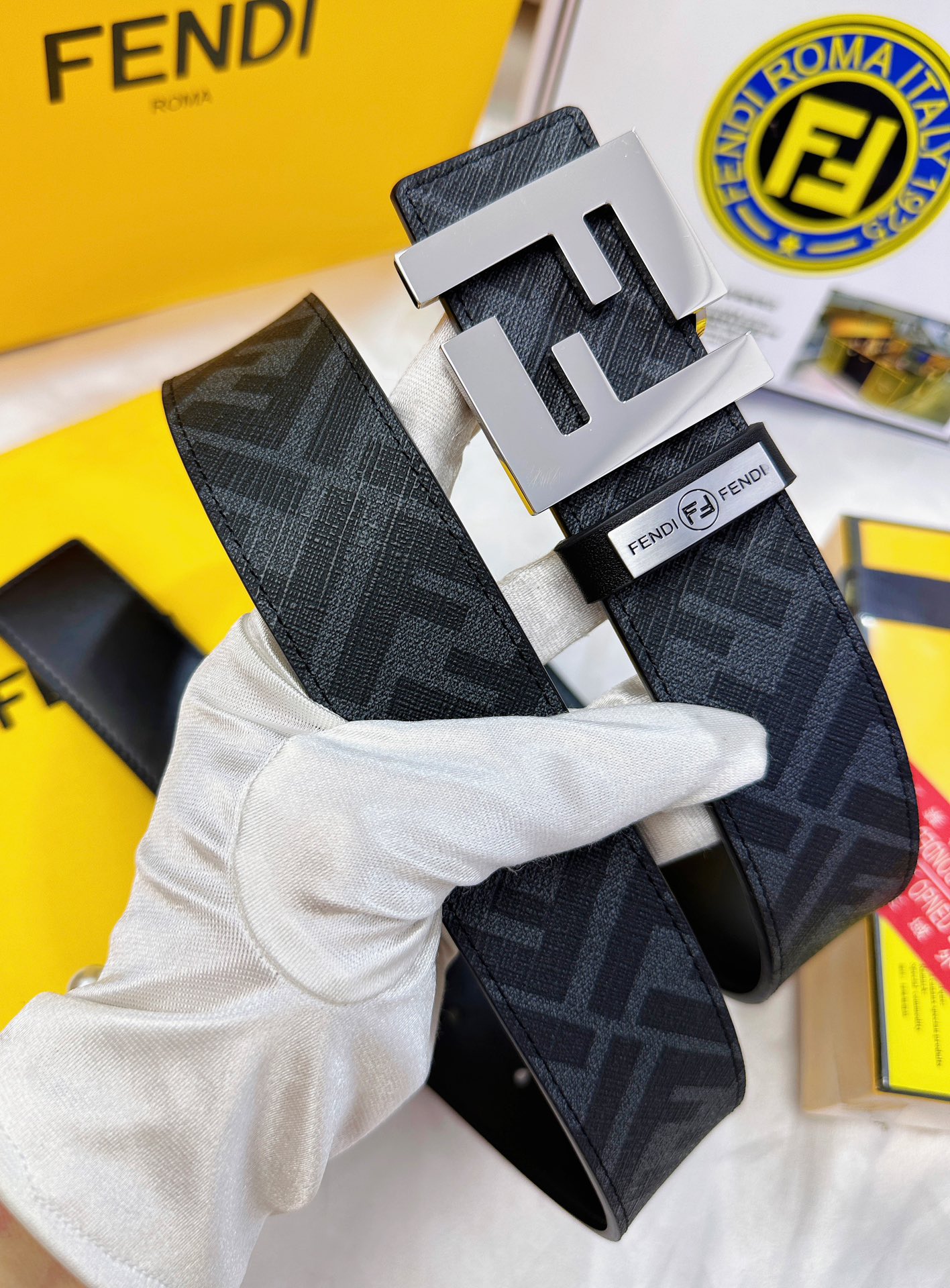 Fendi Leather Belts 1:1 Mirror Version