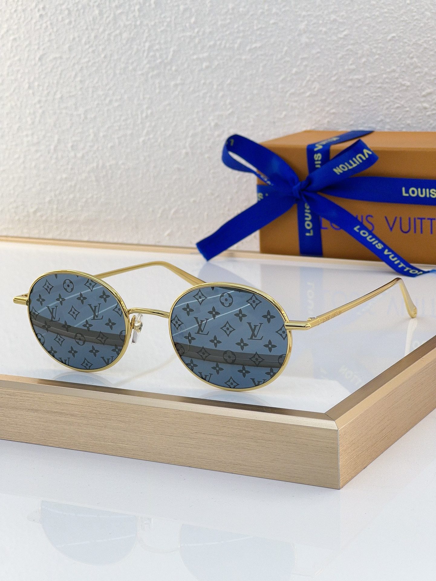 Louis Vuitton LV Sunglasses