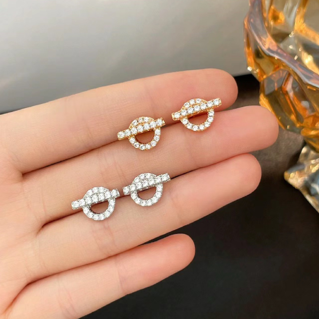 Hermes Diamond Finesse Stud Earrings
