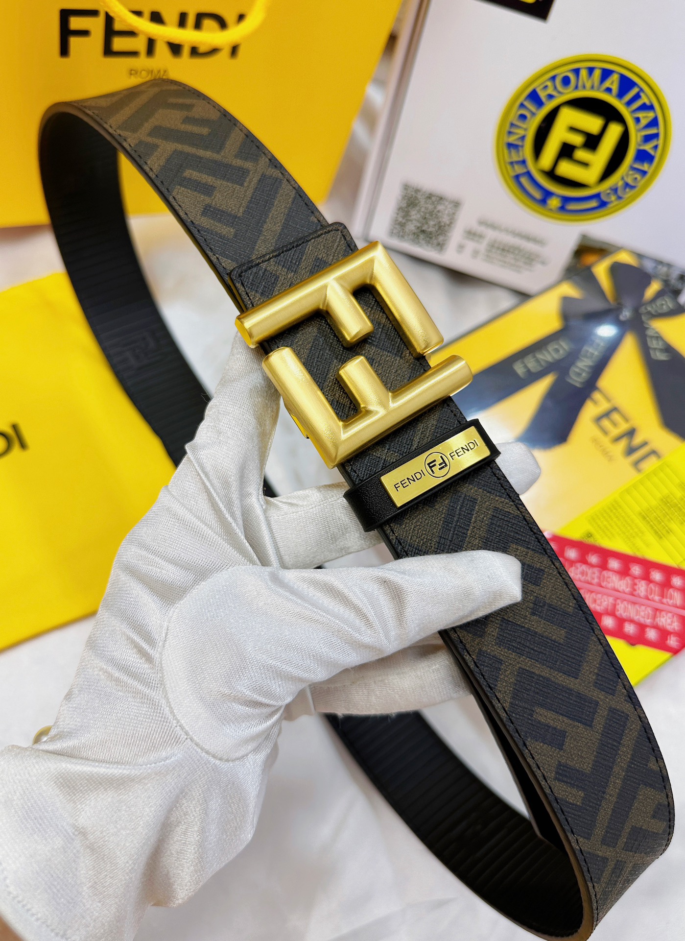 Fendi Leather Belts 1:1 Mirror Version