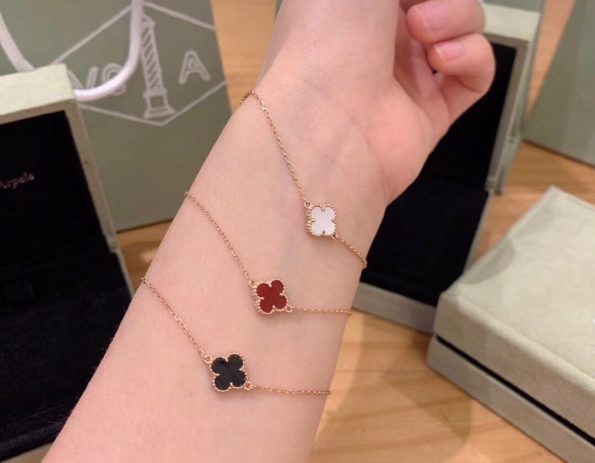 Van Cleef Bracelet Dupe, Mini Clover Bracelet