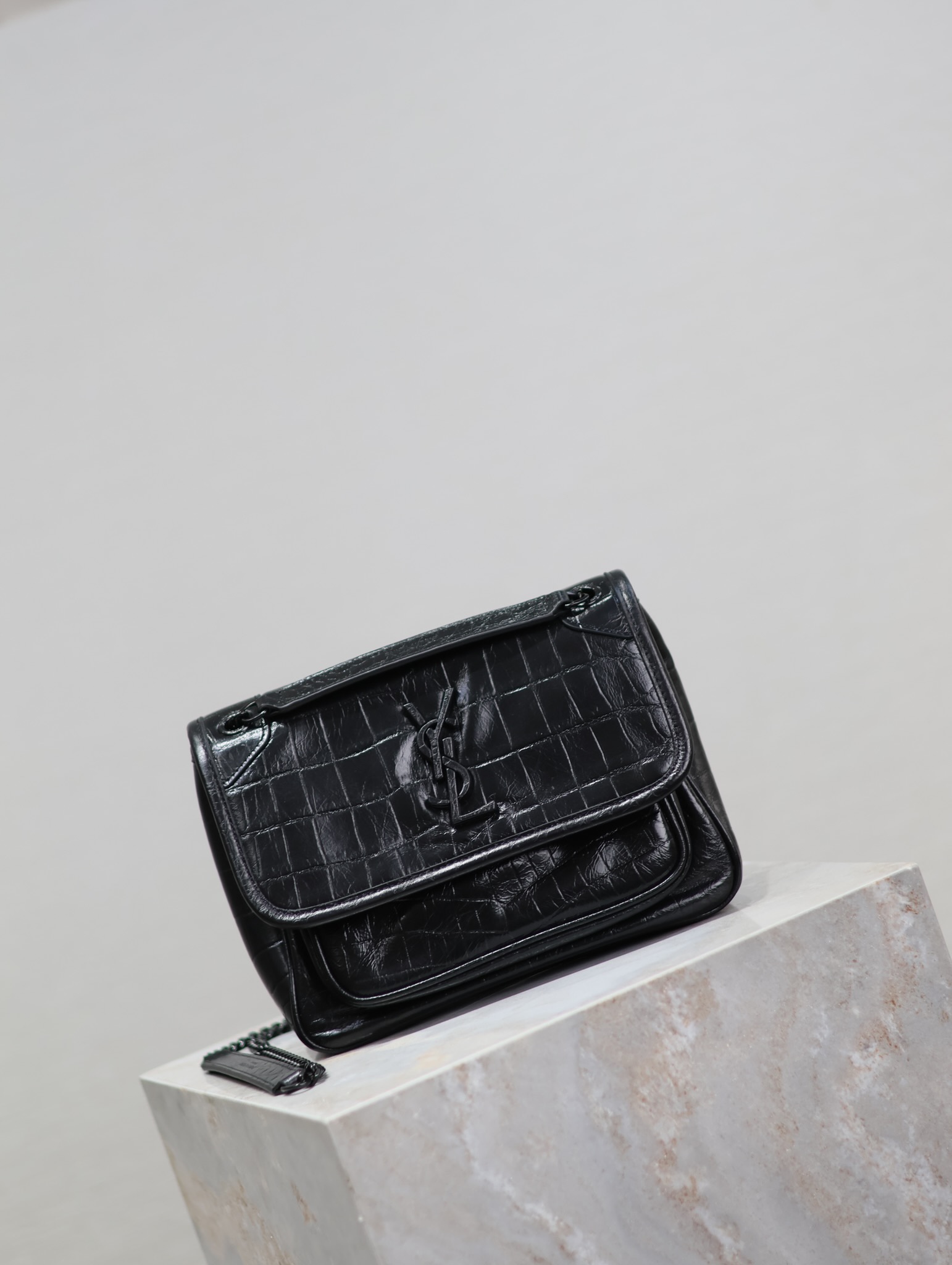 Saint Laurent 10A Handbag Shoulder Bag Top Mirror Quality Version Niki 22cm