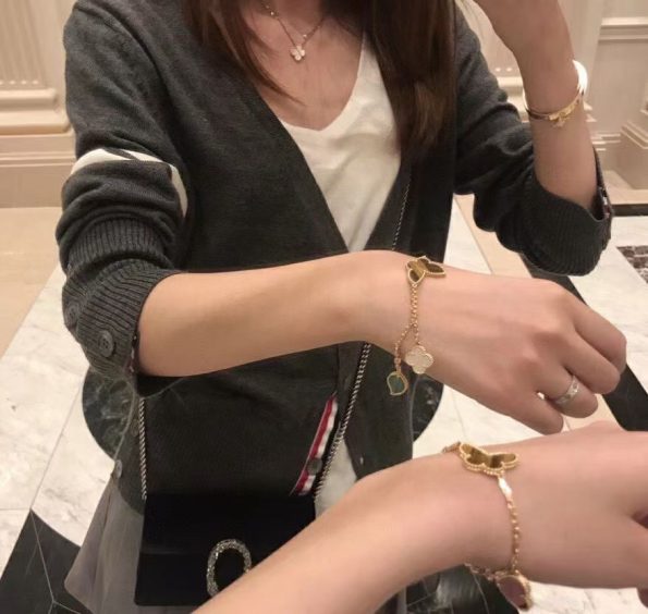 Van Cleef Lucky Bracelet Dupe, Four Motif
